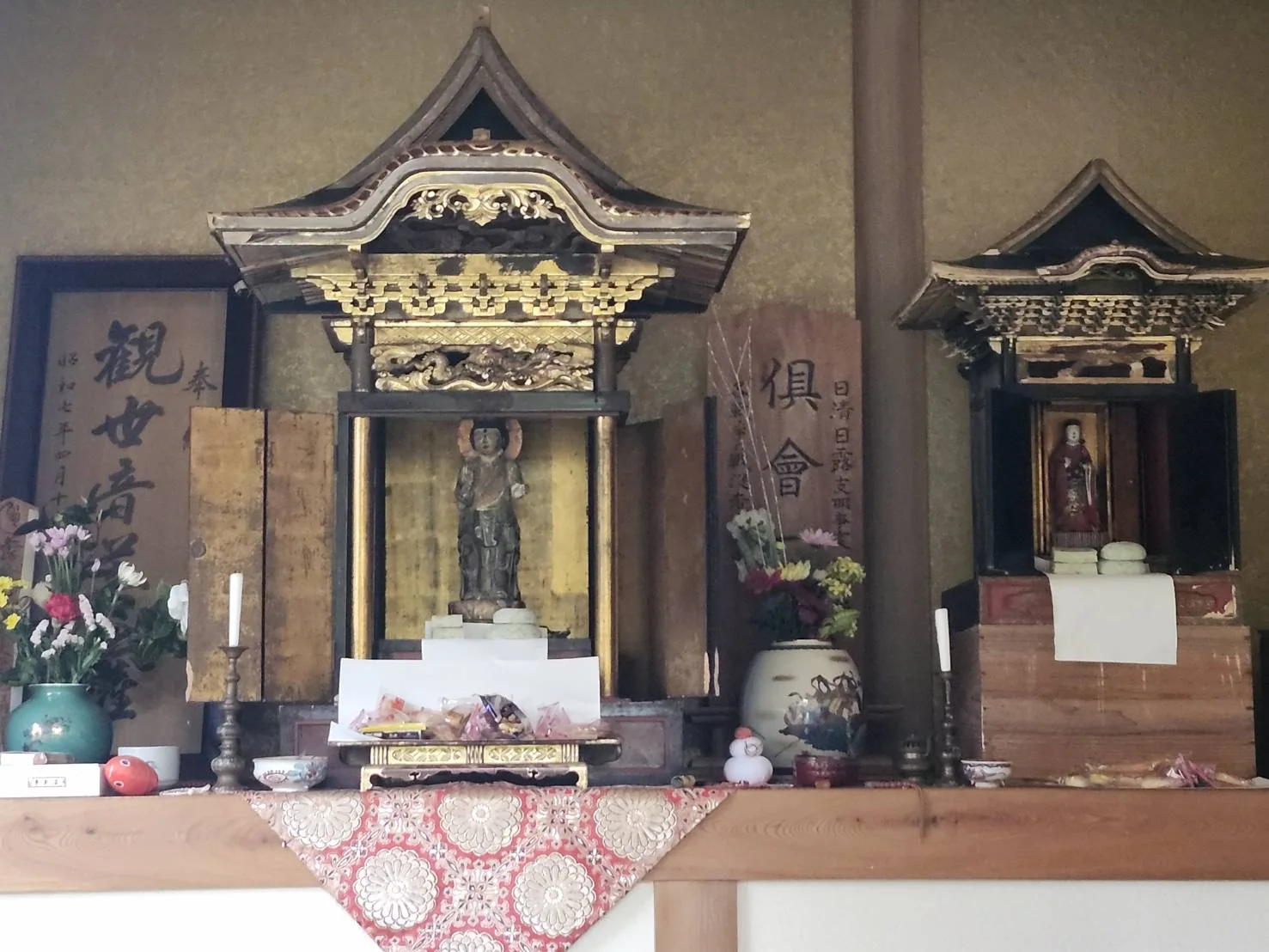 平丸に祀られるもぐさ観音